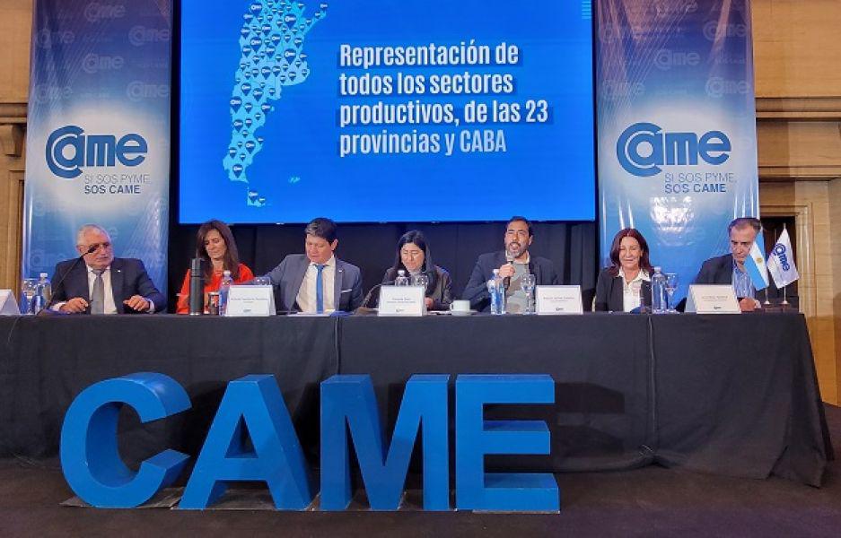 83985-la-provincia-firmo-un-convenio-con-la-confederacion-argentina-de-la-mediana-empresa-para-brindar-ciclos-de-formacion-laboral