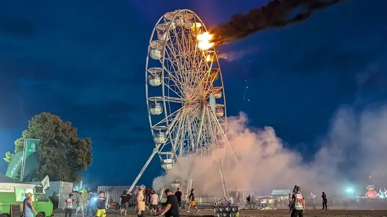 incendio-rueda-fortuna-alemania