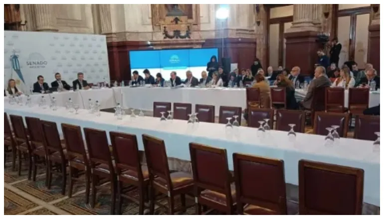 ausencias senado uxp