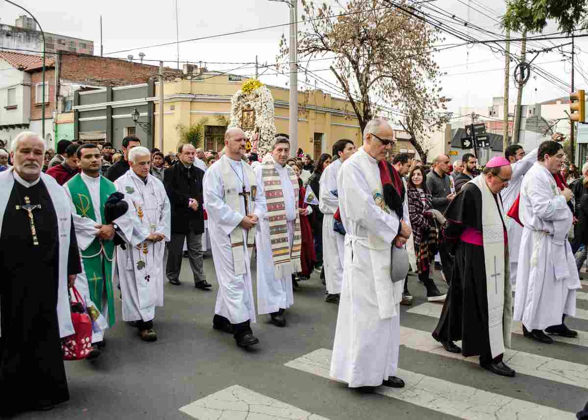 proecesion-perpetuo-socorro-salta-2016-1