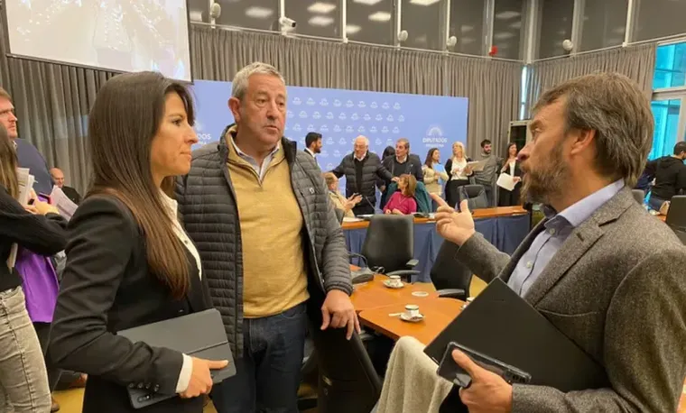 pamela-verasay-julio-cobos-y-lisandro-nieri