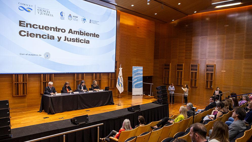 EncuentroAmbienteCienciayJusticia