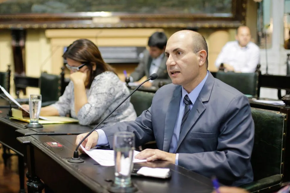 70809-ralle-pidio-que-no-se-cuestionen-las-medidas-contra-el-coronavirus