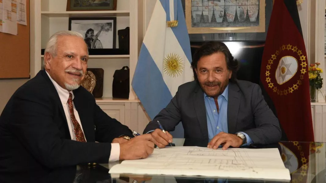 101084-el-gobernador-saenz-se-reunio-con-el-senador-nacional-juan-carlos-romero
