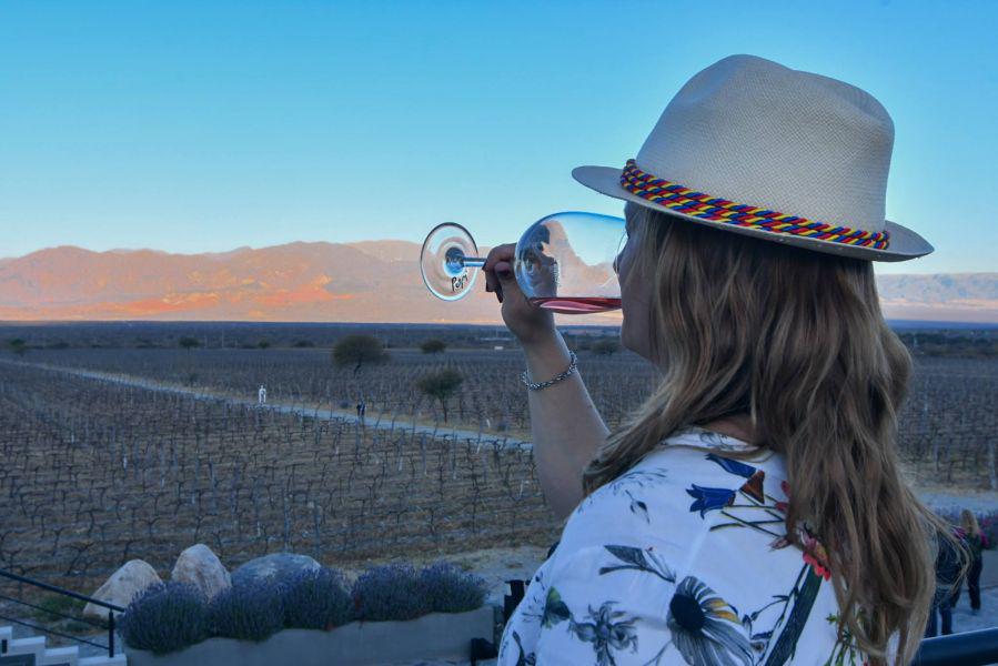 84283-turistas-disfrutaron-el-fin-de-semana-largo-en-salta-con-variadas-experiencias