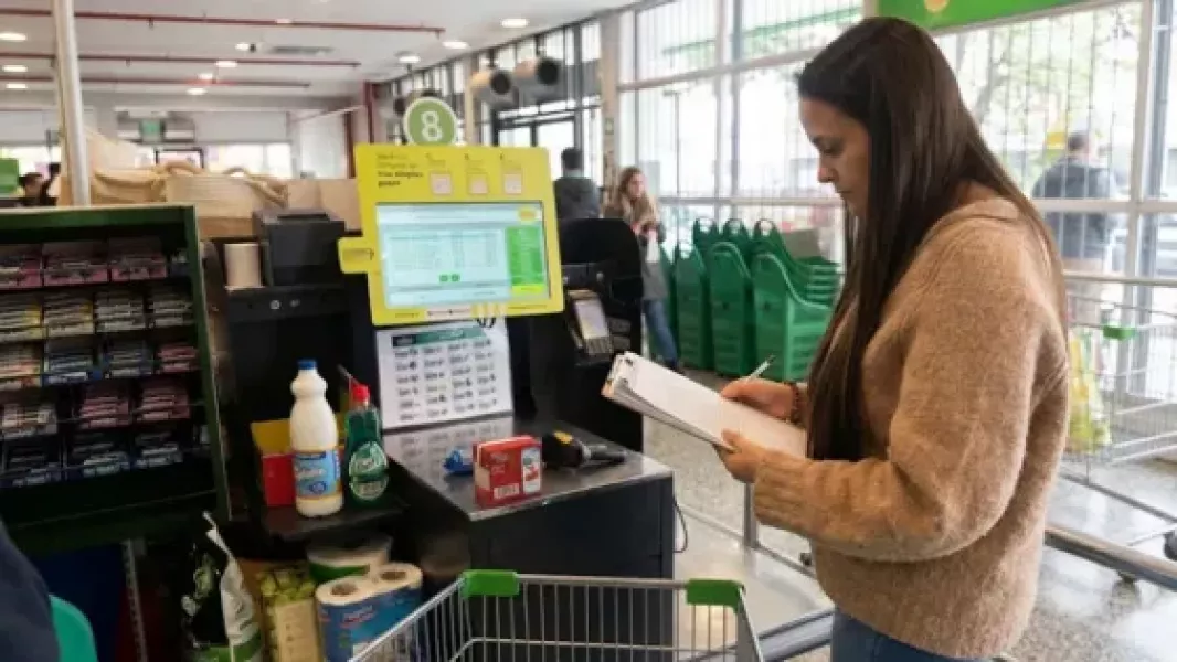 110168-defensa-del-consumidor-avanza-con-controles-en-supermercados-de-capital-y-el-interior-de-la-provincia