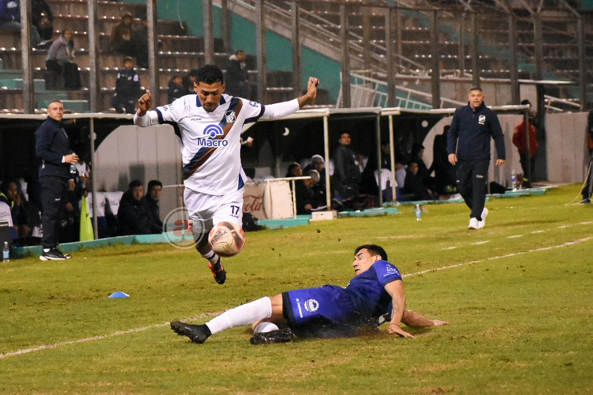 Juventud vs SB (2).jpg