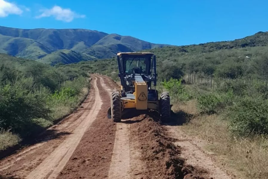 Vialidad realiza tareas para optimizar el estado de la ruta provincial 6