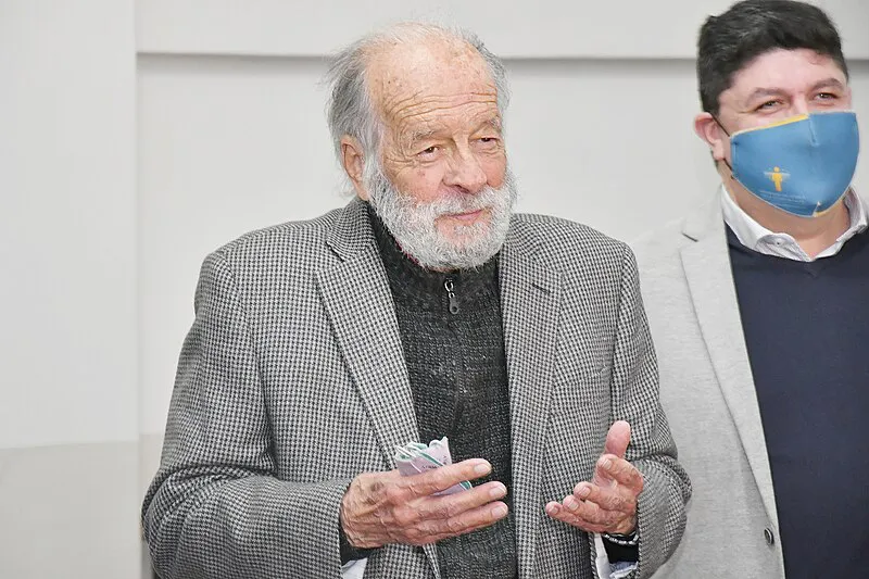 NéstorSalvadorQuintana