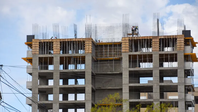 on-edificios-construccion-7jpg