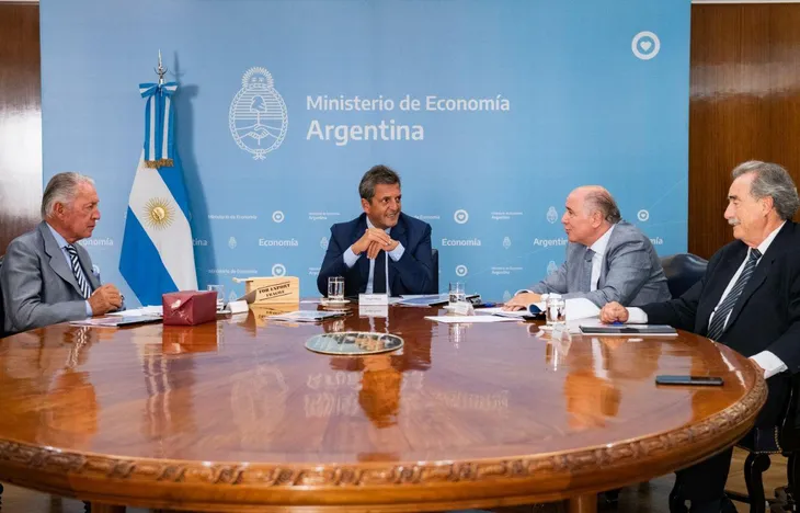 sergio-massa-uia-uruguayjpeg