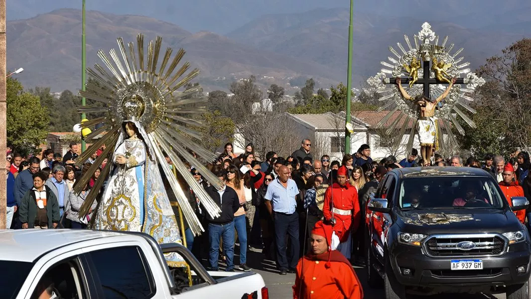 19199-las-imagenes-peregrinas-del-senior-y-la-virgen-del-milagro-visitaran-la-casa-de-gobierno-el-proximo-martes