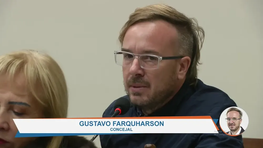 GUSTAVO FARQUHARSON