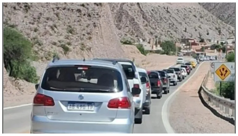 CONGESTION RUTA NACIONAL 9 (1)