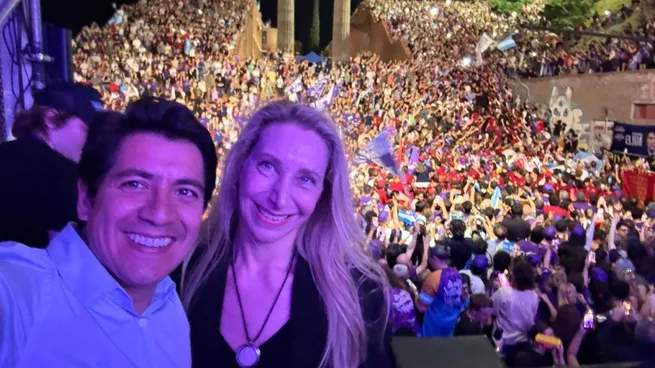 gonzalo-roca-karina-milei