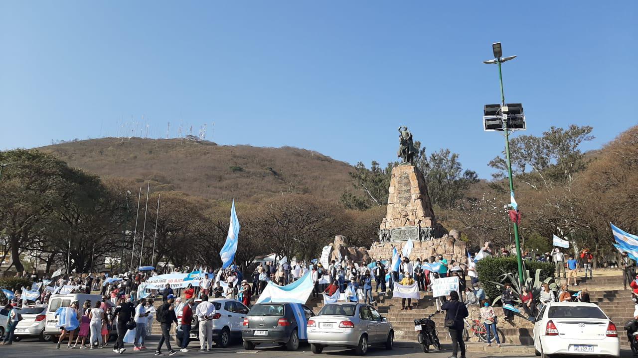 marcha anticuarentena