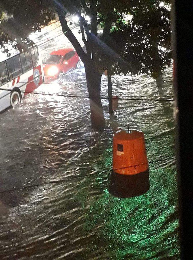 Av. Belgrano Inundación