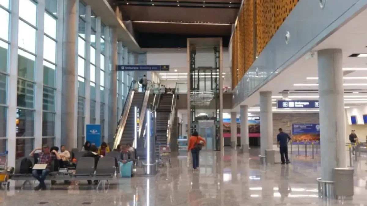 cerraron-el-aeropuerto-san-salvador-jujuy-los-cortes-ruta-foto-todo-jujuy