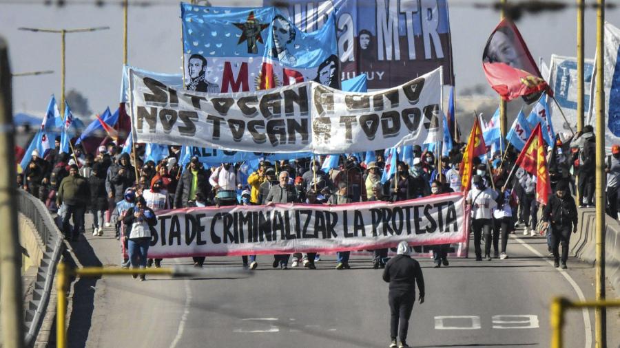 En Jujuy hubo una masiva marcha contra la "criminalización de la ...
