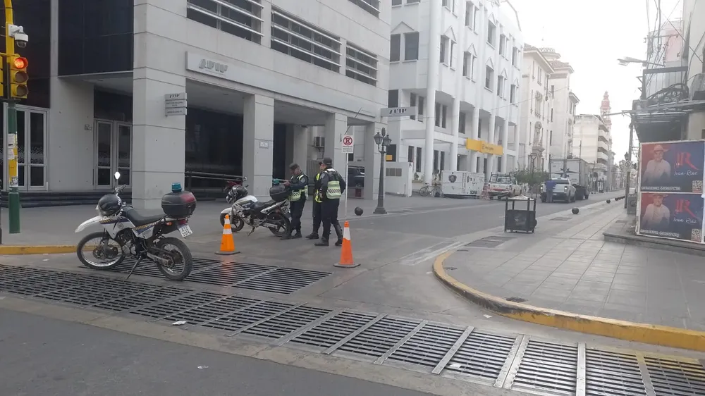 operativo escrutinio correo