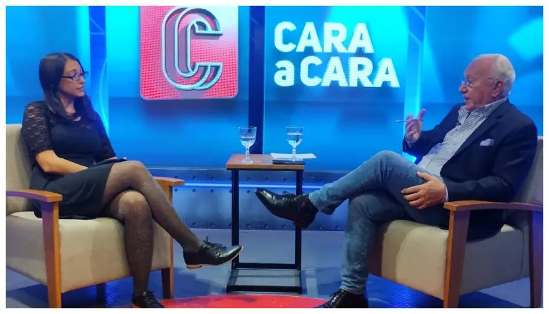 violeta gil en cara a cara