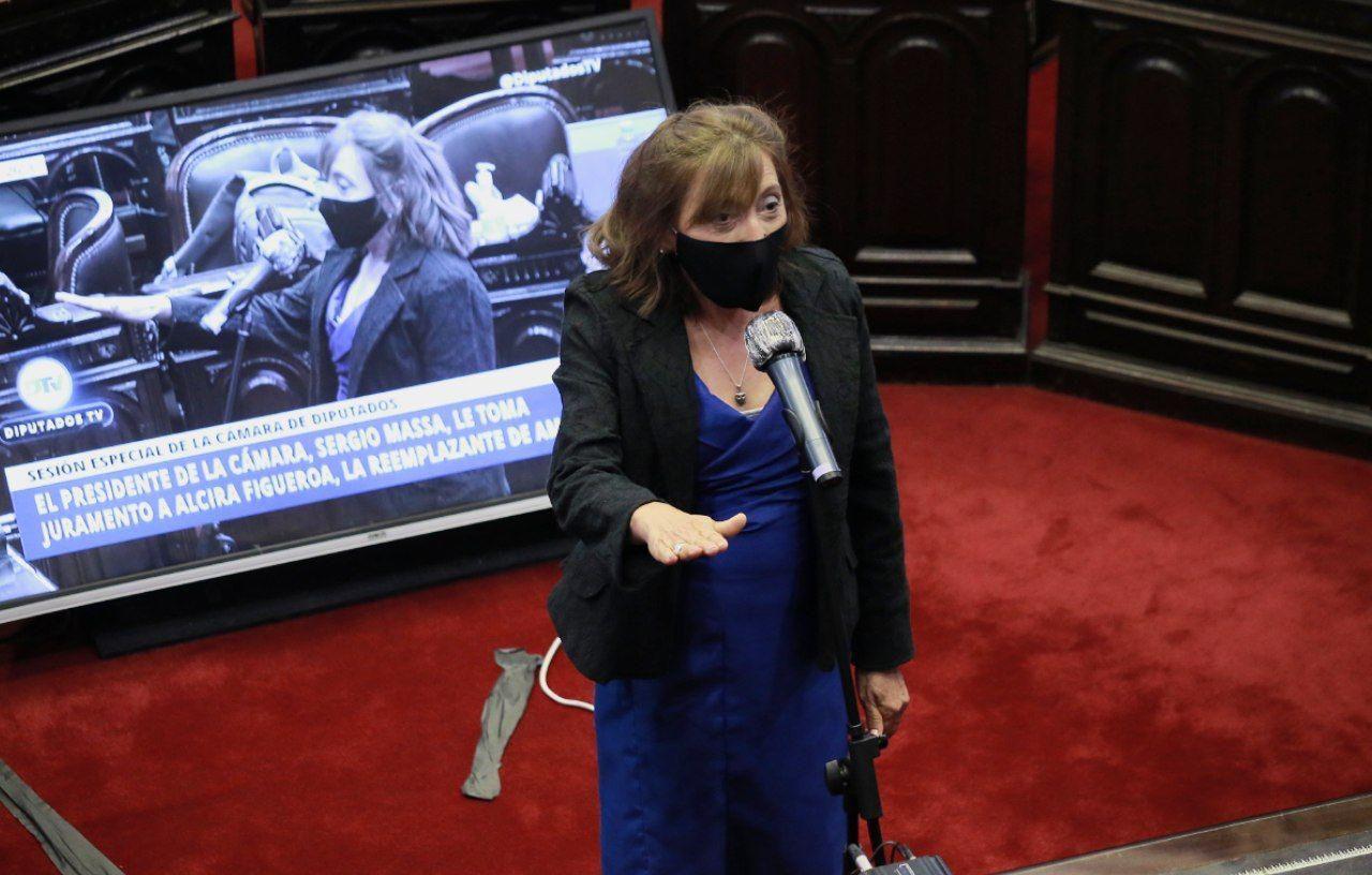 ALCIRA FIGUEROA JURA