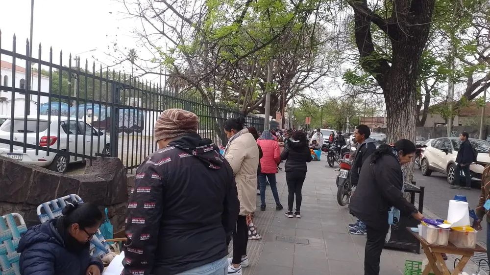 largas filas inscripción