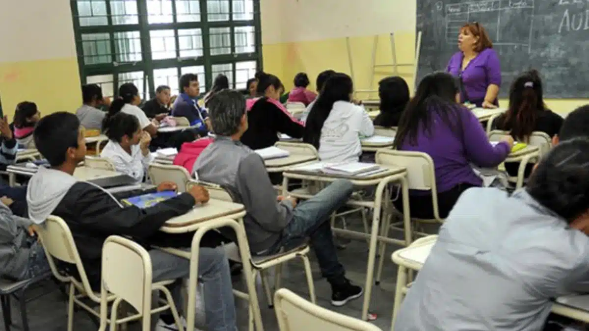 Ficha-Limpia-docentes.jpg
