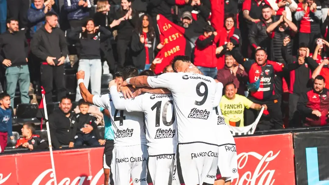 Colon Oficial  (4).jpg