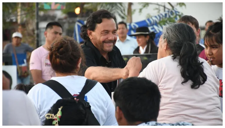 gustavo sáenz en parque de la familia