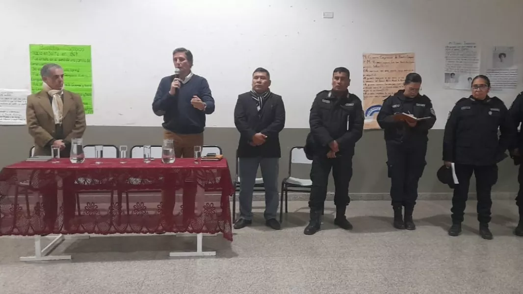 17922-reforzaran-las-tareas-preventivas-comunitarias-y-el-servicio-policial-en-el-barrio-el-huaico-y-sectores-aledanios