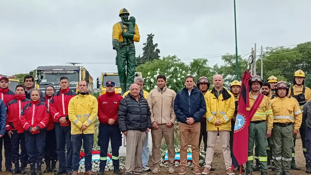 15802-conmemoraron-el-dia-provincial-del-brigadista-forestal