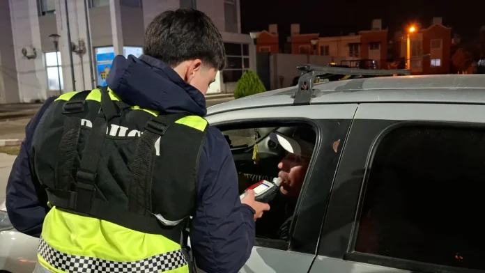 operativo-transito-control-vehicular-el-huaico-6-1536x864-1-696x392
