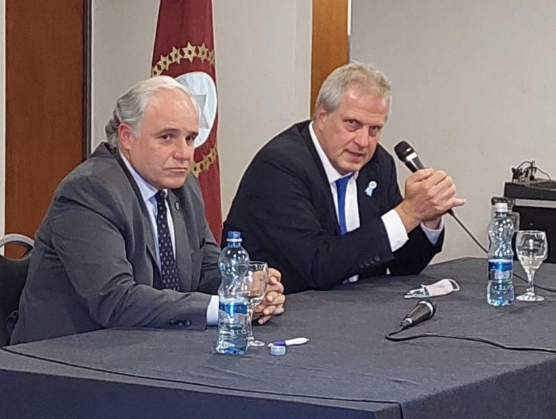 65218-tenemos-que-enseniar-mas-el-86-de-los-chicos-tienen-4-horas-de-clase