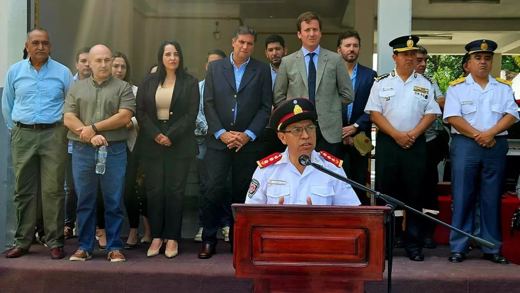 106081-bomberos-voluntarios-de-salta-cincuenta-anios-de-servicio-voluntario-a-la-comunidad