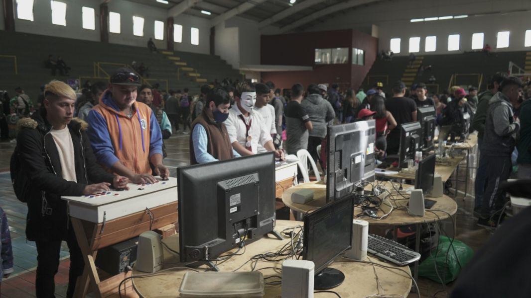 83661-segunda-edicion-de-la-expo-joven-salta-con-fines-solidarios