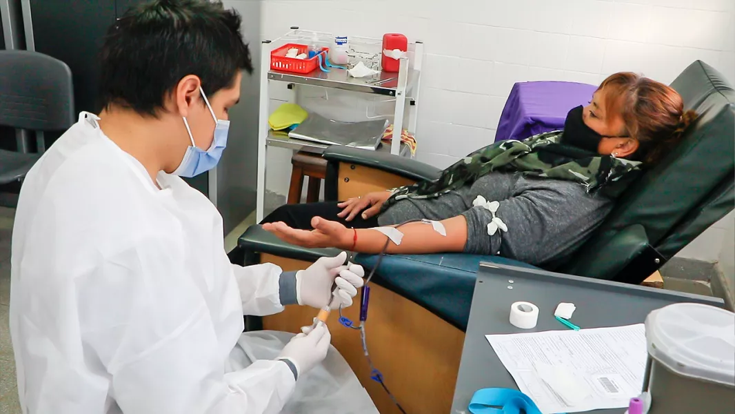 15899-solicitan-a-voluntarios-concurrir-a-donar-sangre-al-centro-regional-de-hemoterapia