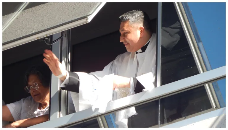 padre javier romero