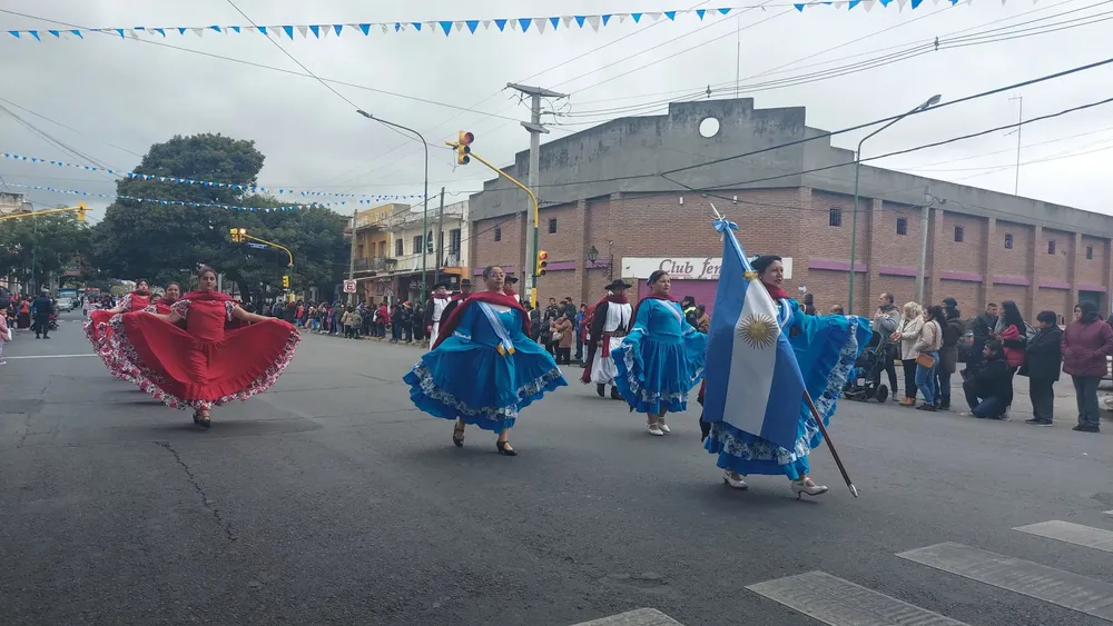 desfile-av-independencia-2-scaled