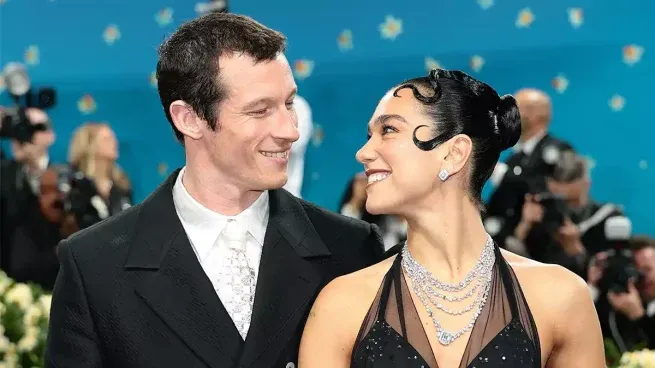 callum-turner-y-dua-lipa