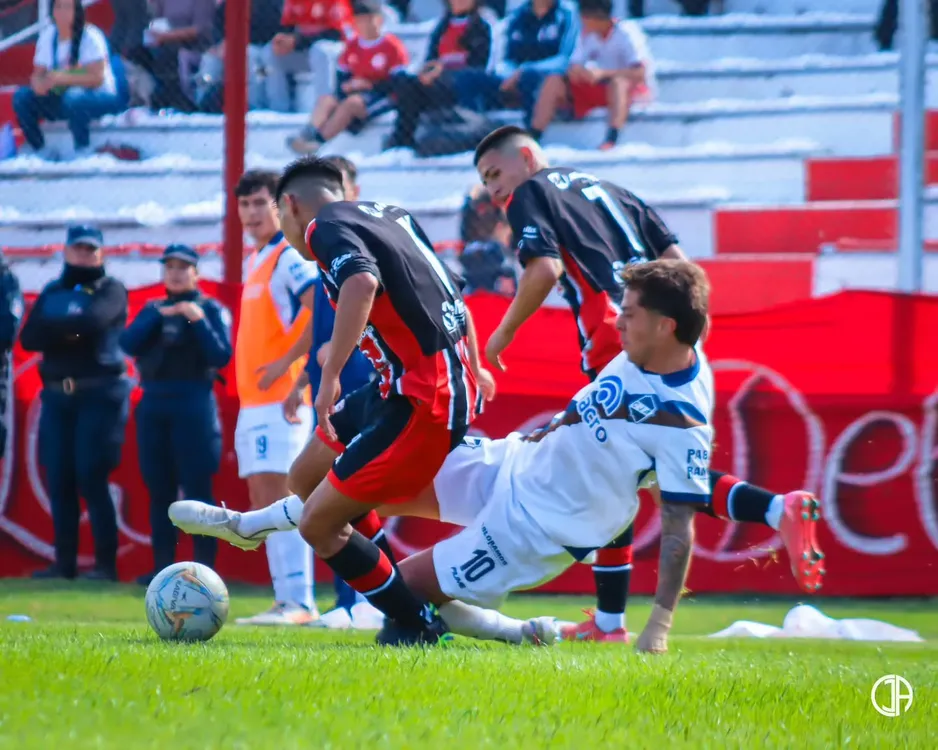 CLASIFICADOS 💙🤍🤎__16vos vuelta _ Revalida __Huracán LH 1 (1) - 0 (3) Juventud Antoniana __🔜 8vos de Final __Fotos _kevnic_ _ Prensa de Huracán(.jpg