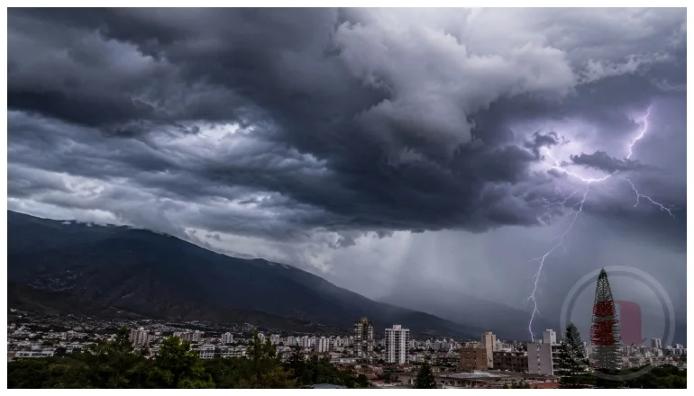 TORMENTA DE SANTA ROSA
