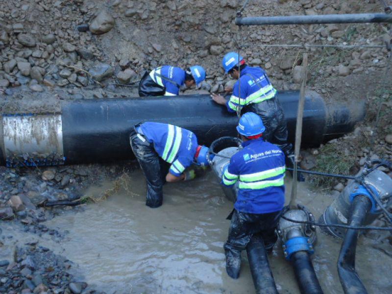 83201-aguas-del-norte-trabaja-en-la-reparacion-del-acueducto-norte