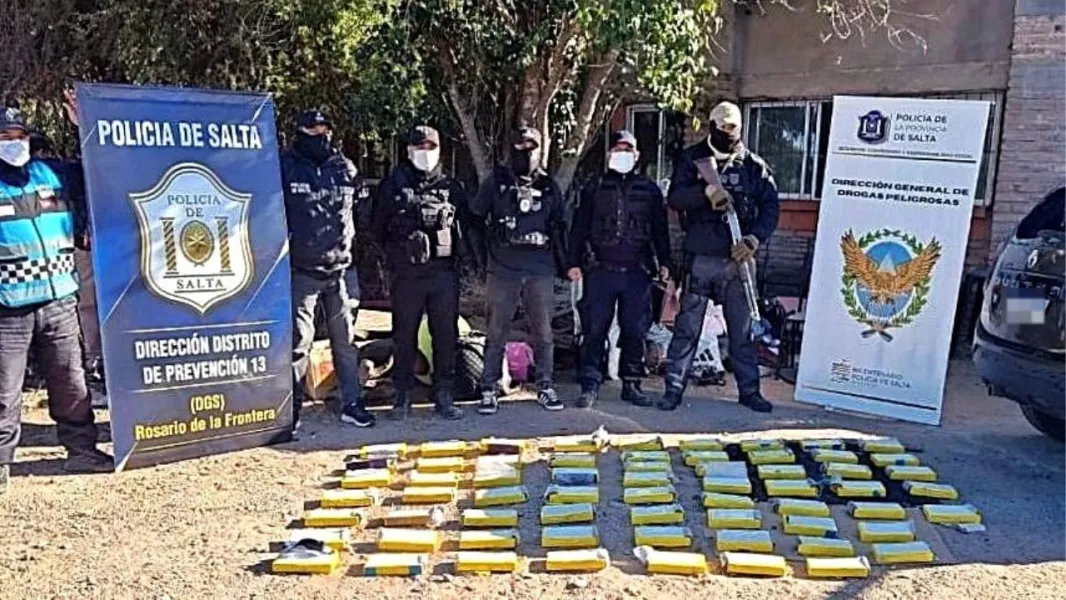 108728-mas-de-70-kilos-de-cocaina-incautados-en-el-potrero