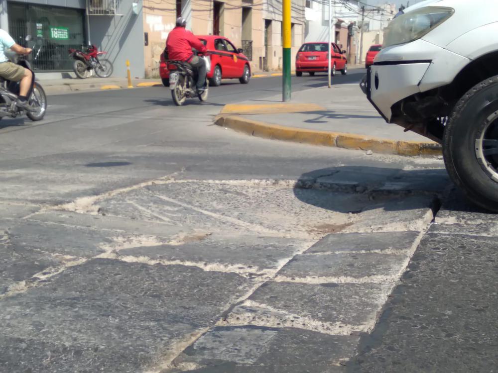 24bbe851-9954-4eb8-875a-bb3390ff25de