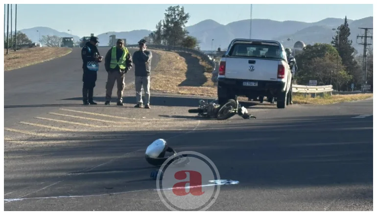 SINIESTRO VIAL EN AV BOLIVIA