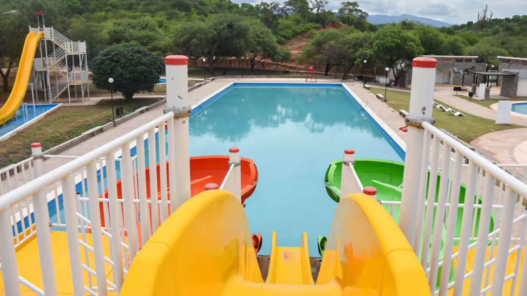 21323-el-parque-acuatico-el-prestamo-abre-sus-puertas-y-da-inicio-a-la-temporada-de-verano-20251230160712