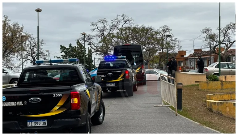 ENTREGA DE MOVILES POLICIA