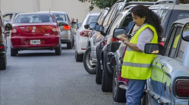 ESTACIONAMIENTO MEDIDO